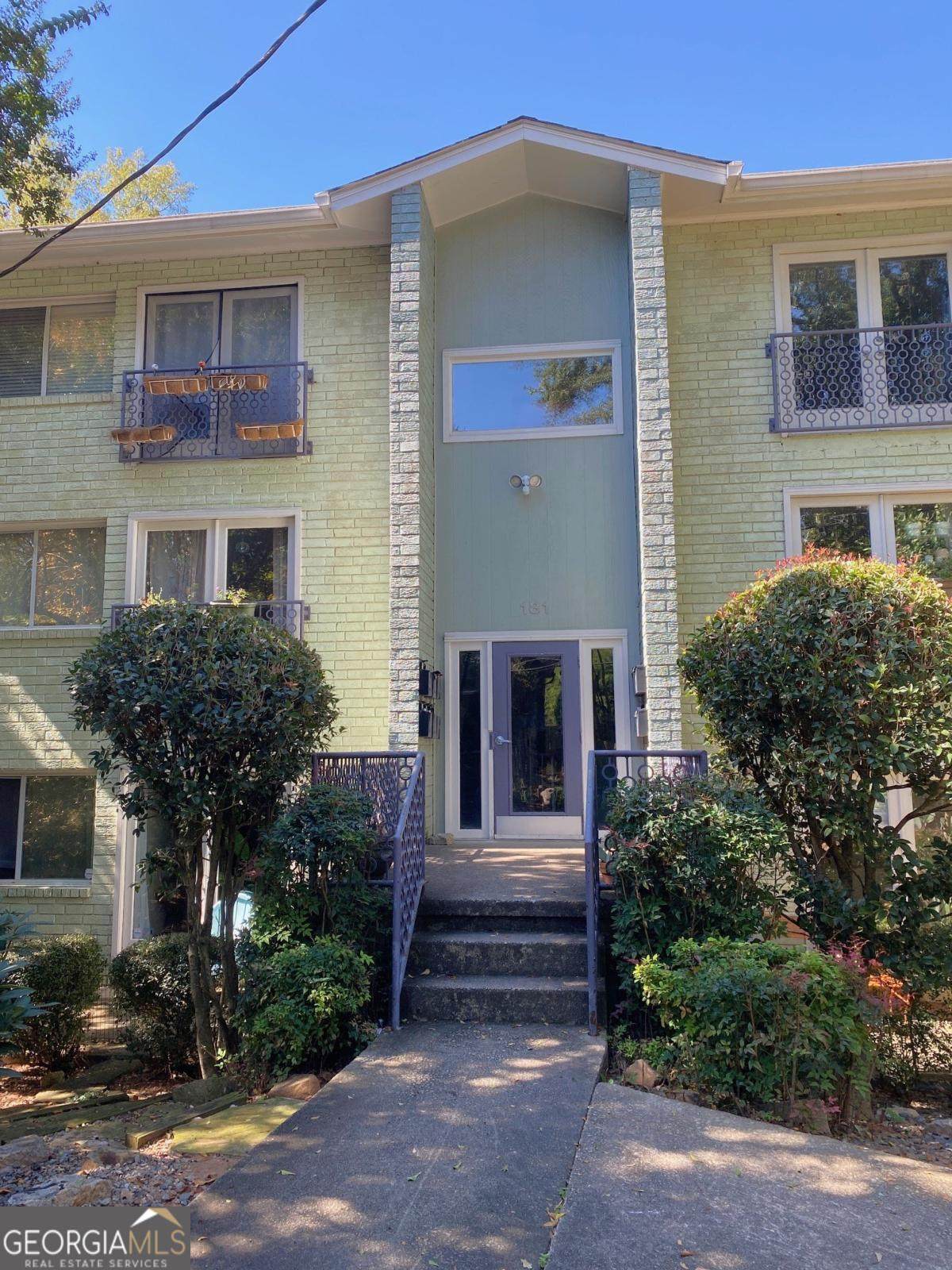 181 Powell Street - Photo 1