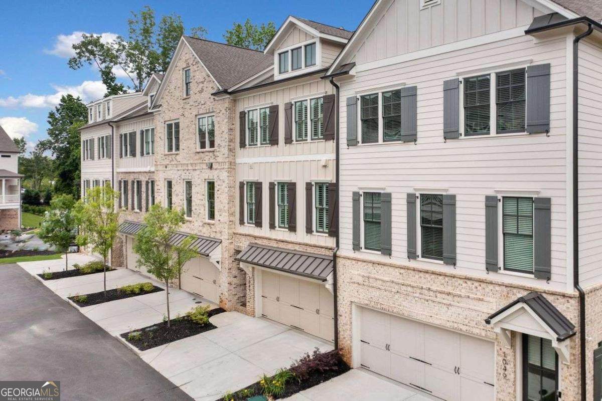 1045 Endeavour Court - Photo 1