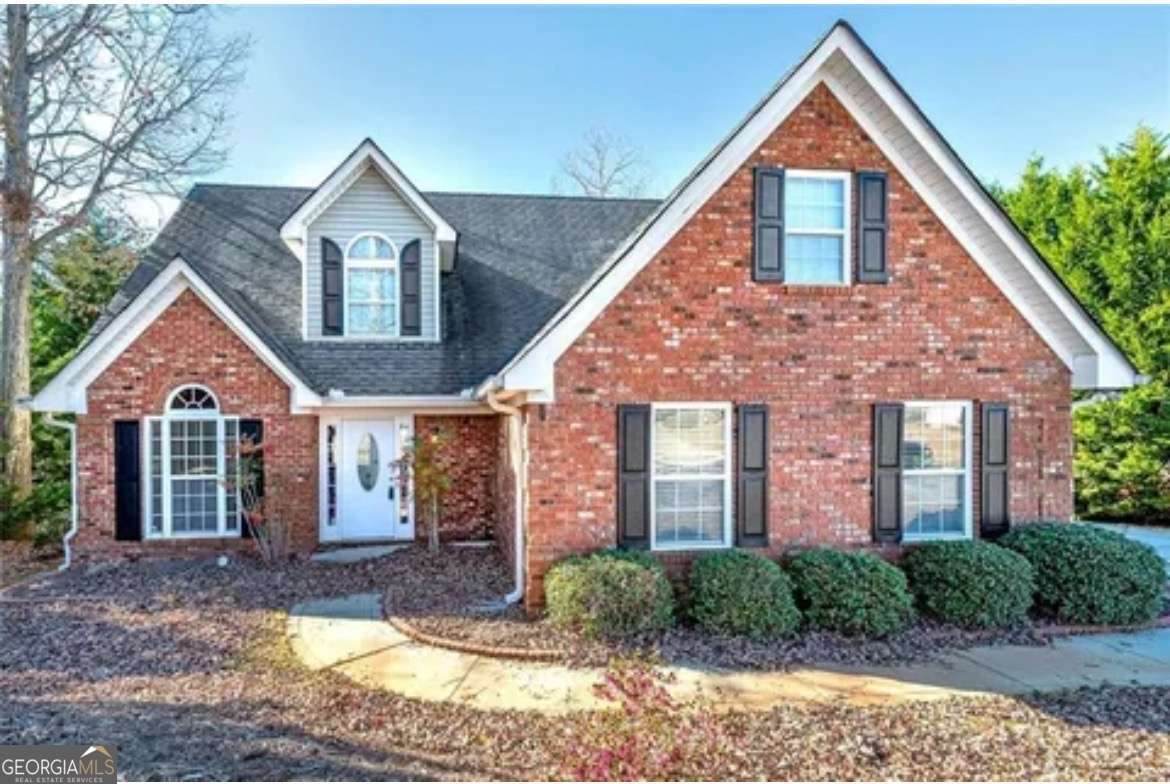 135 Saddle Lane - Photo 1