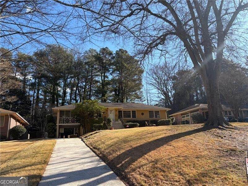 1455 Amanda Circle - Photo 1