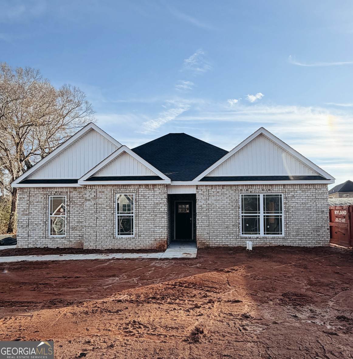 200 Collins Estate Avenue - Photo 1