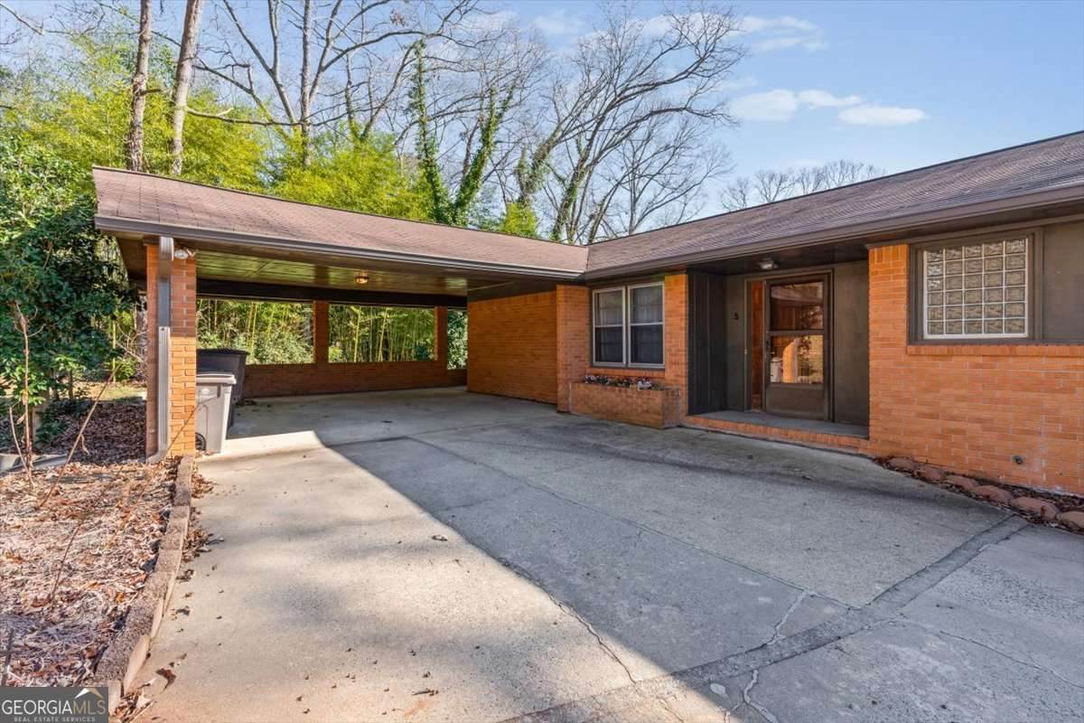 5 Ridgewood Drive - Photo 1