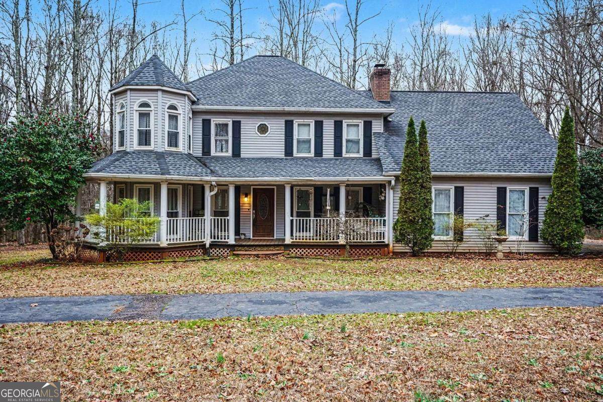 955 Chambers Road - Photo 1