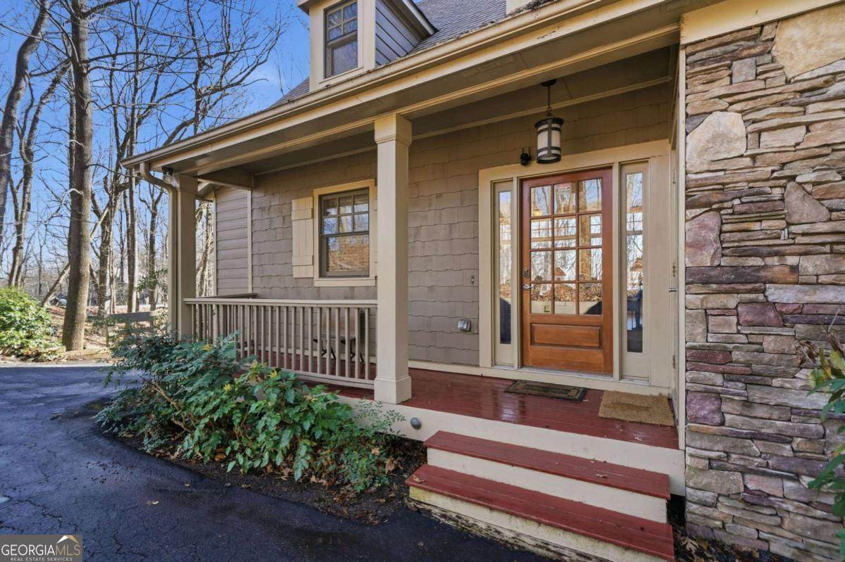 425 Sanderlin Mountain Drive - Photo 1