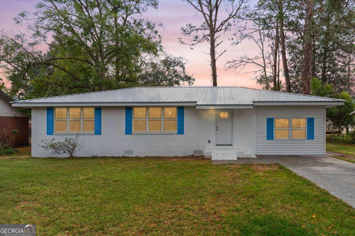 2640 Canary Drive - Photo 1