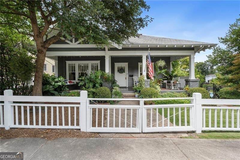 64 17th Street - Photo 1