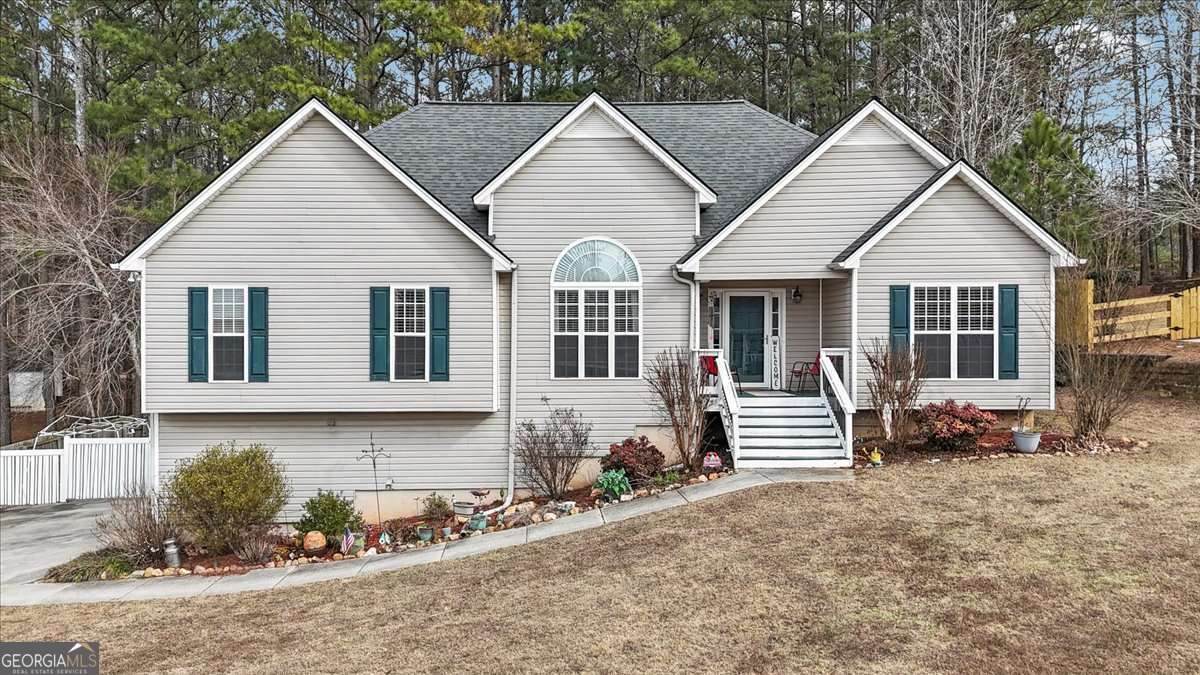 136 Harborside Drive - Photo 1