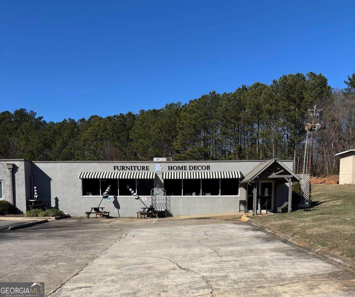 5556 Atlanta Highway - Photo 1