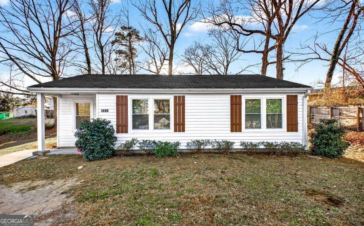 1686 Linda Circle - Photo 1