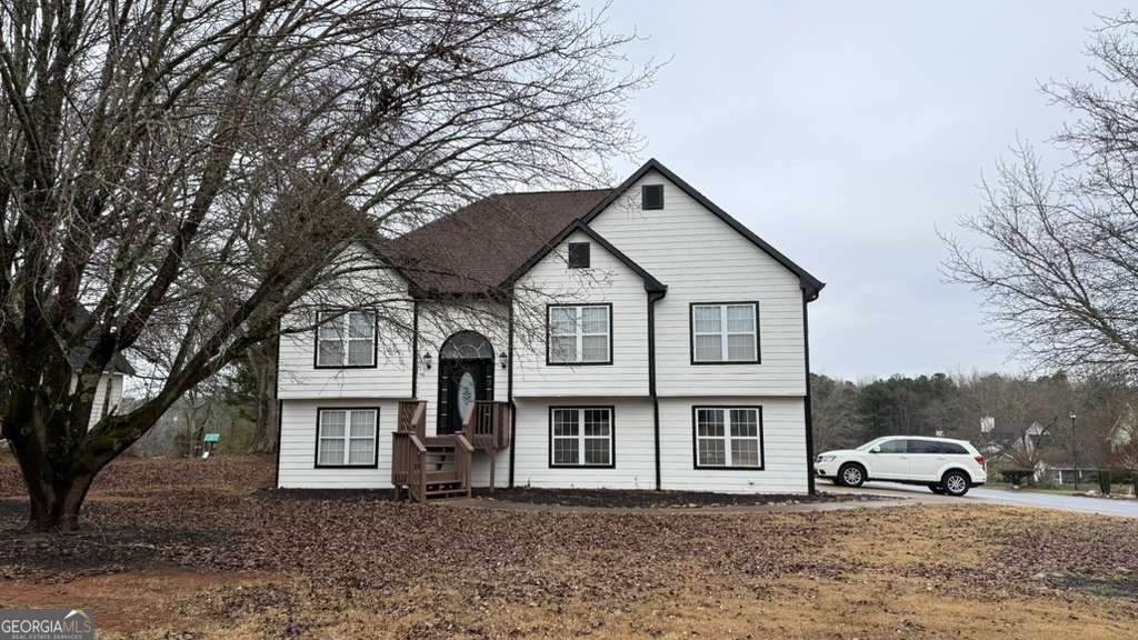 484 Lisa Circle - Photo 1