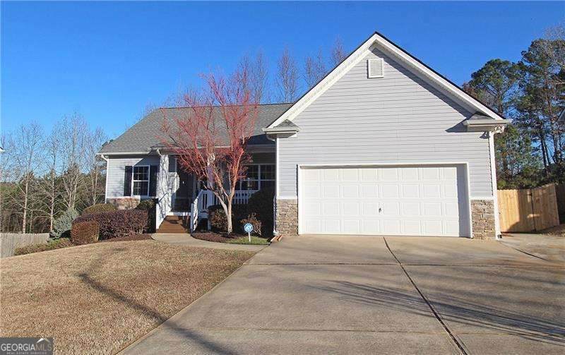 156 Alexandria Way - Photo 1