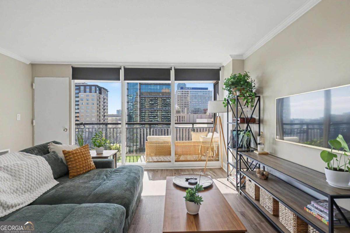 620 Peachtree Street - Photo 1