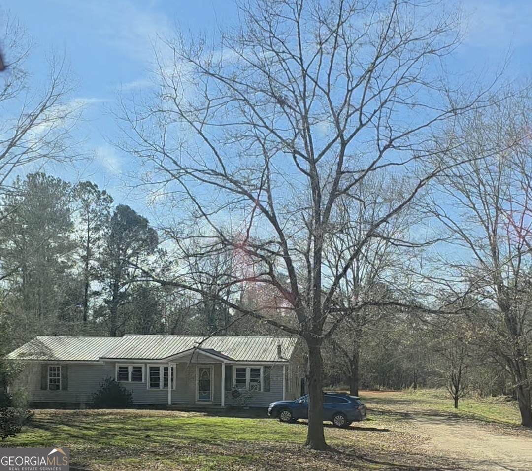 7367 Crest Highway - Photo 1