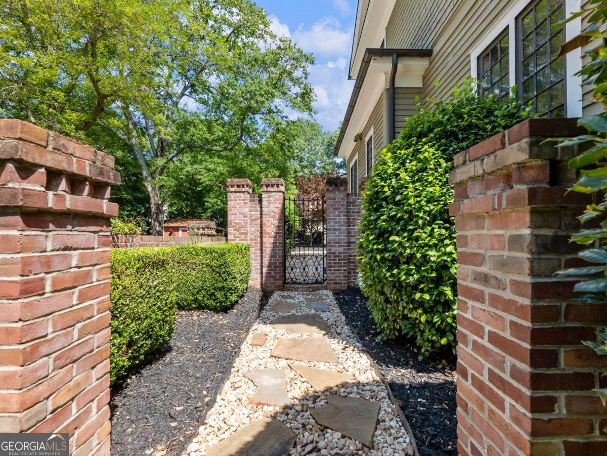 https://bt-photos.global.ssl.fastly.net/gamls/orig_boomver_1_10679507-2.jpg