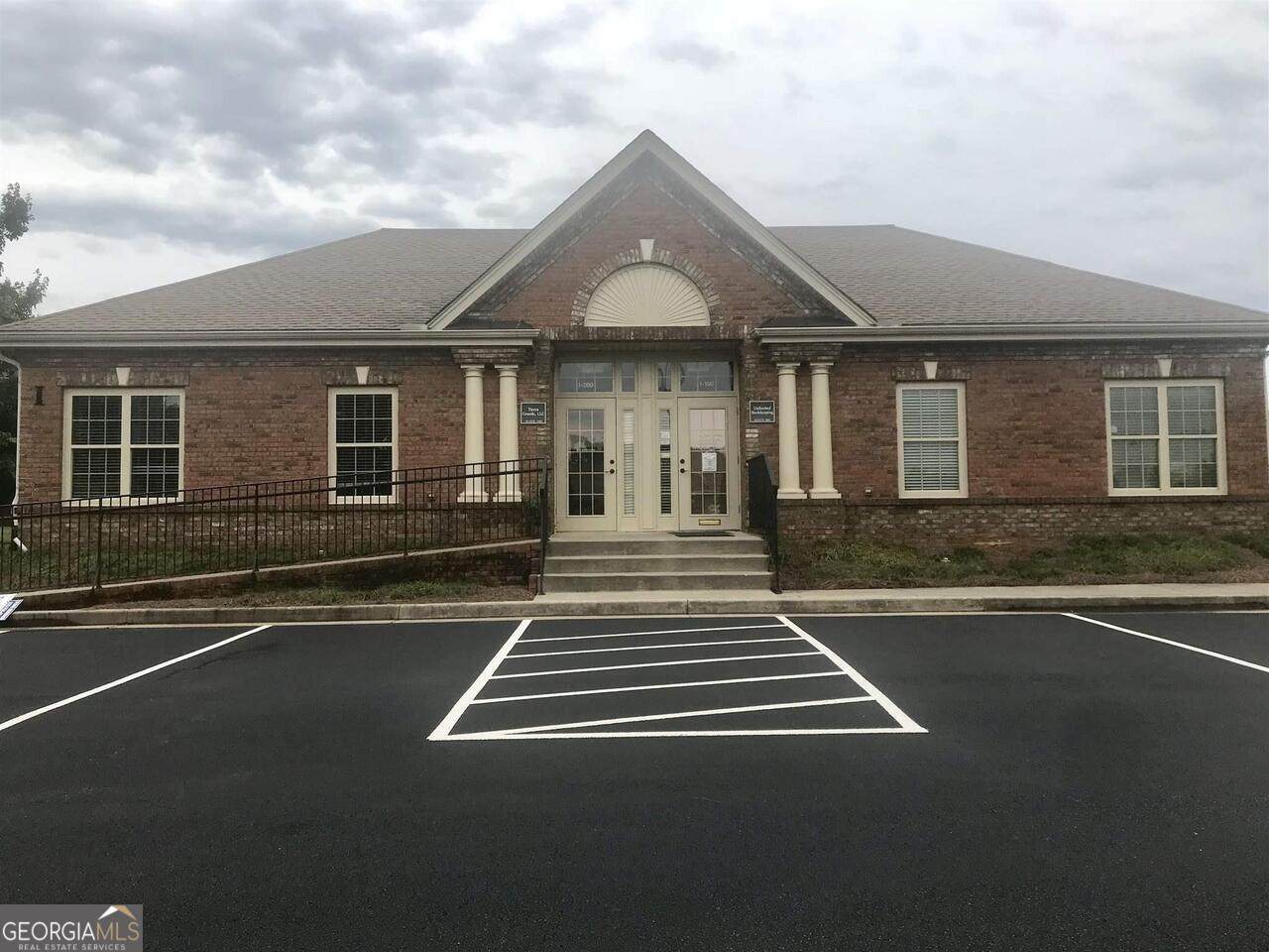 155 Bankers Boulevard - Photo 1