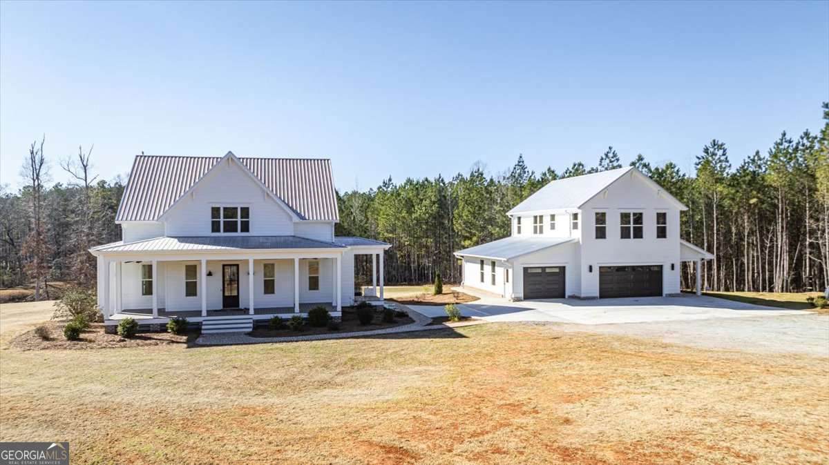 2942 Salem Road - Photo 1