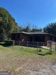 534 Robert Henry Street - Photo 1