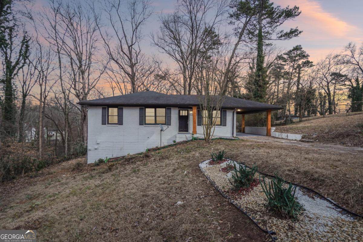 2740 Norma Circle - Photo 1