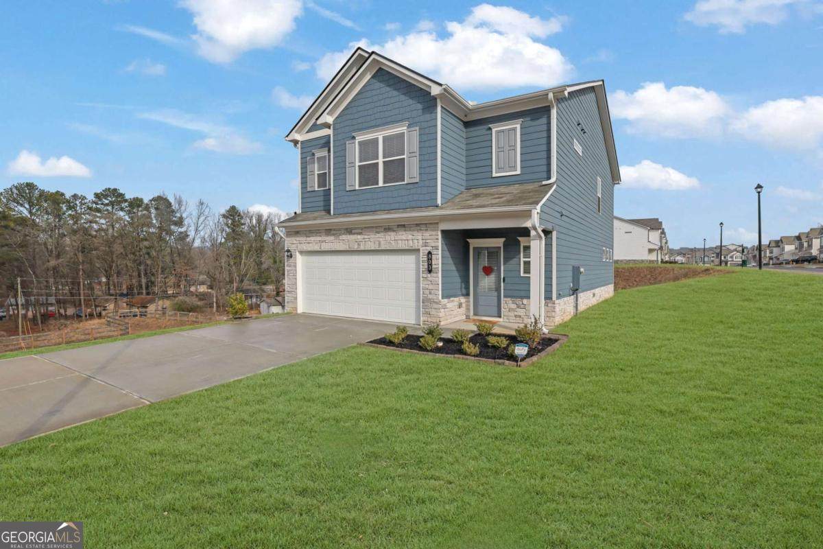 803 Dundee Way - Photo 1