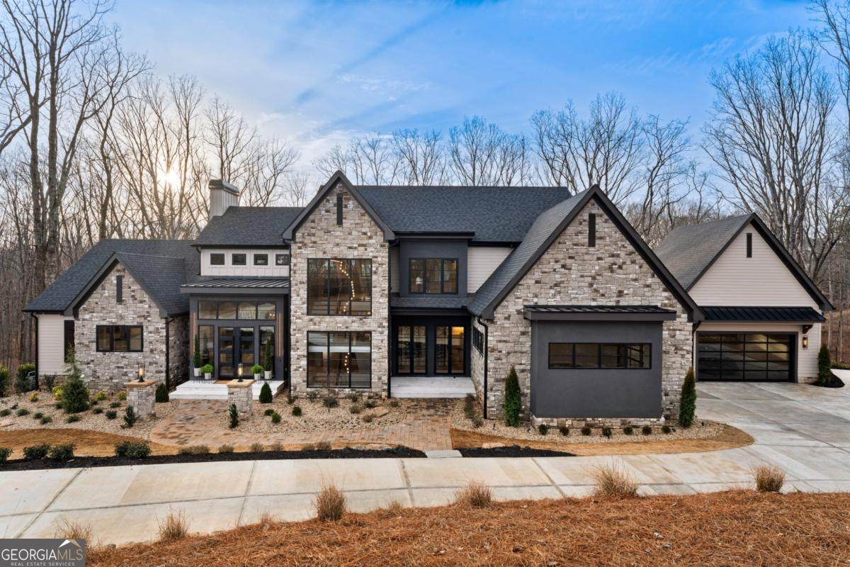 713 Hicks Road - Photo 1