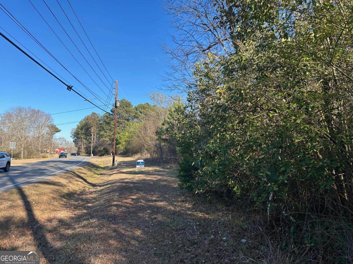 678 Dunlap Road - Photo 1