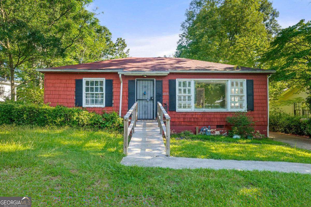 1851 Penelope Road - Photo 1