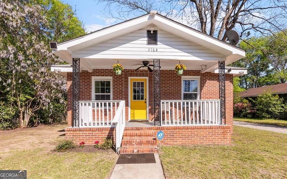 2164 Monroe Avenue - Photo 1