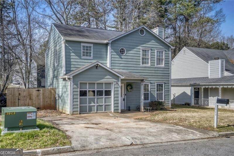1049 Autumn Crest Drive - Photo 1