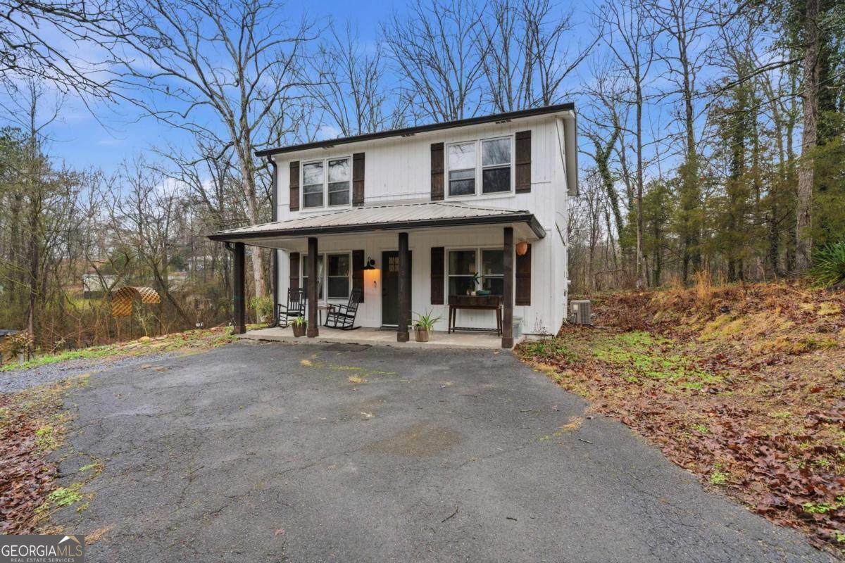 720 Cardinal Road - Photo 1