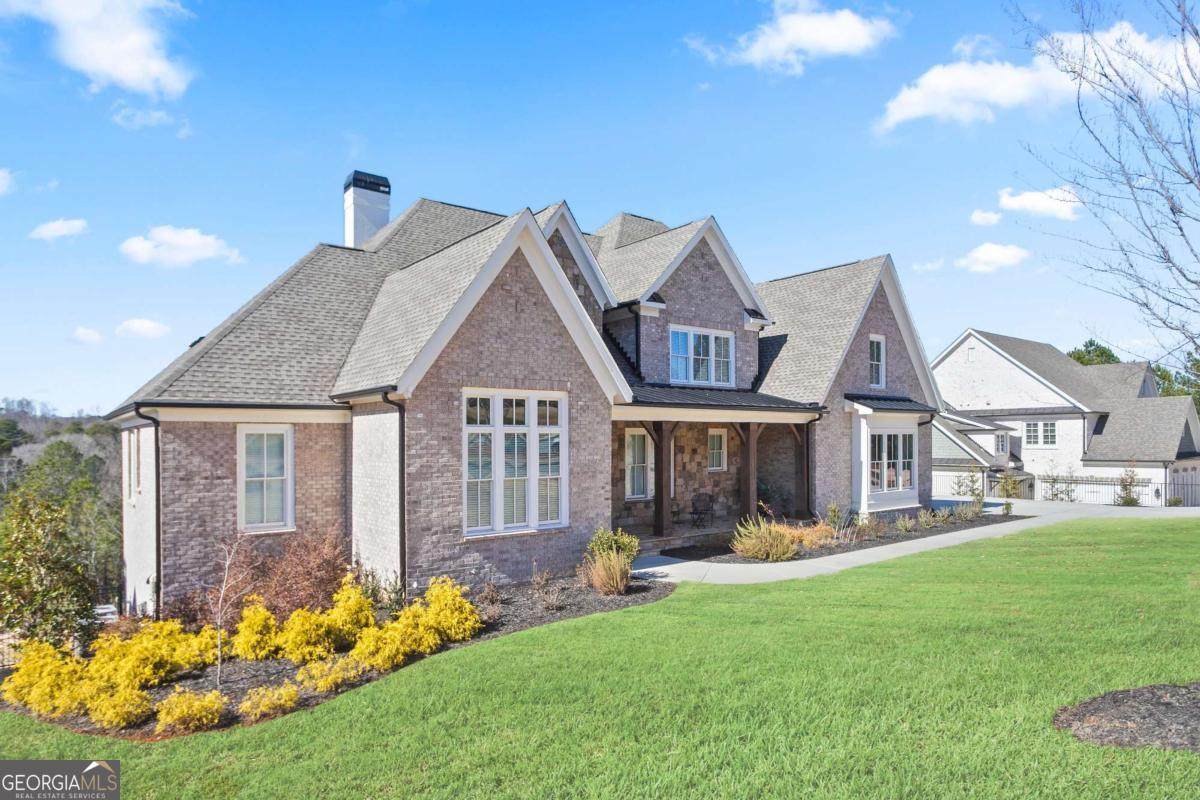 5683 Brendlynn Drive - Photo 1