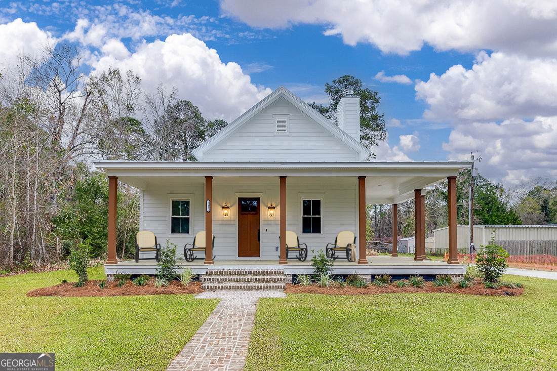610 Rogers Street - Photo 1