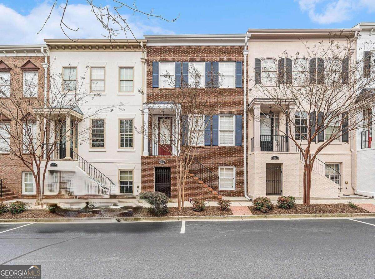 1035 Pearl Point - Photo 1