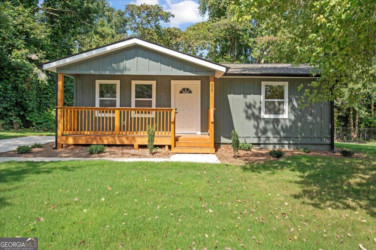 317 Bledsoe Street - Photo 1