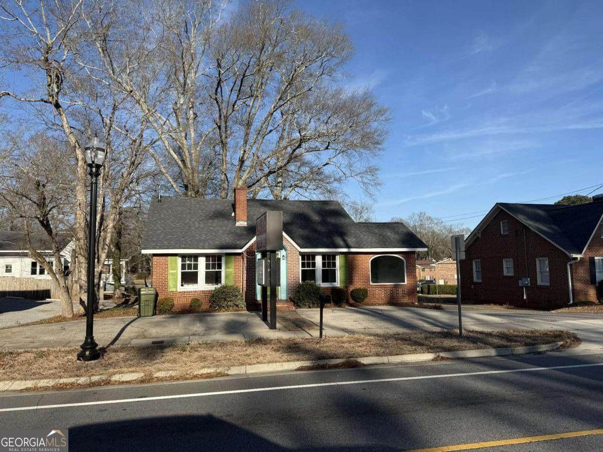 224 Bankhead Highway - Photo 1