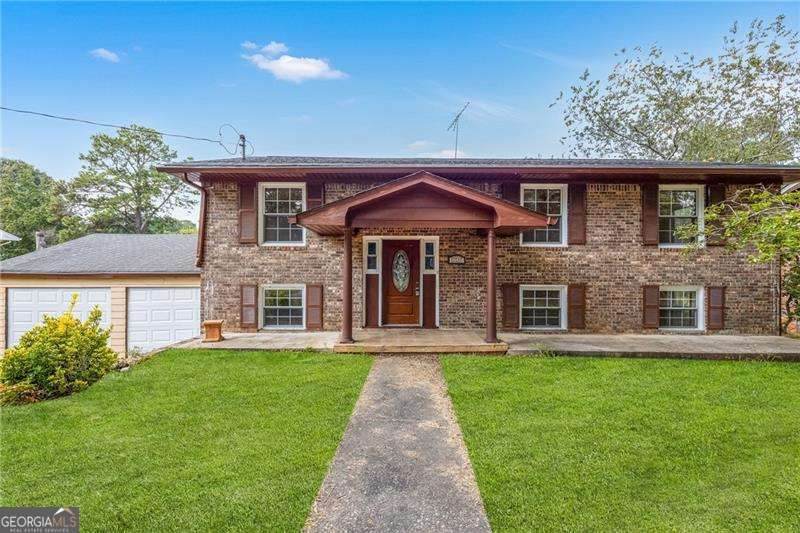 1804 Carla Drive - Photo 1