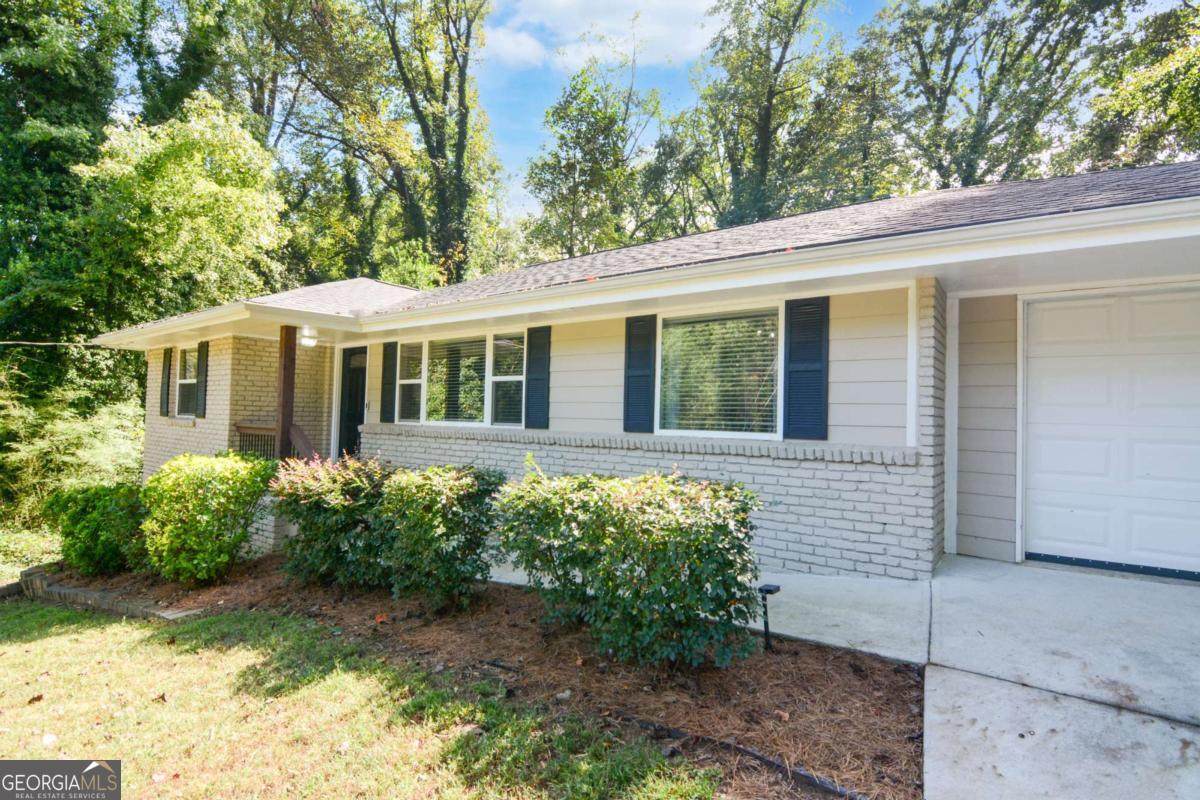 691 Heathmoor Place - Photo 1