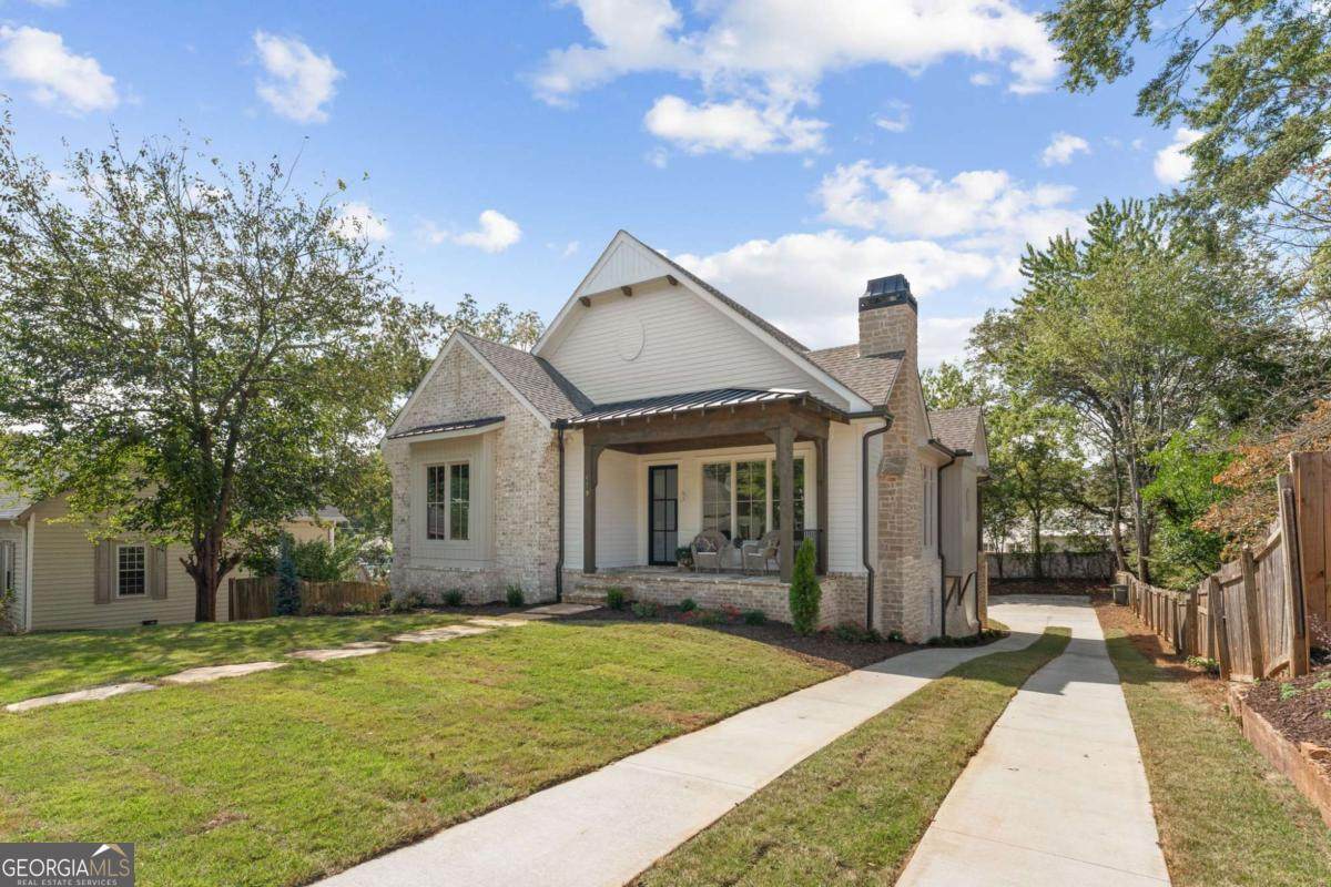 419 Campbell Hill Street - Photo 1