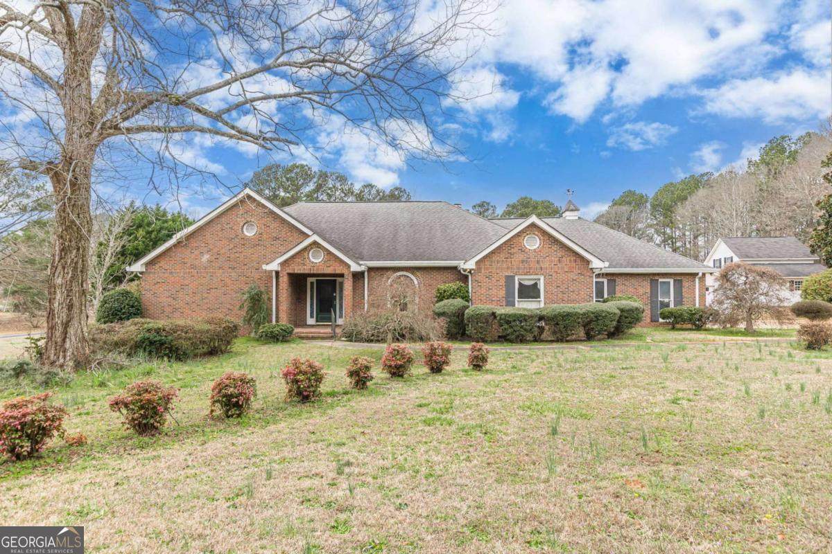 1380 Elliott Road - Photo 1