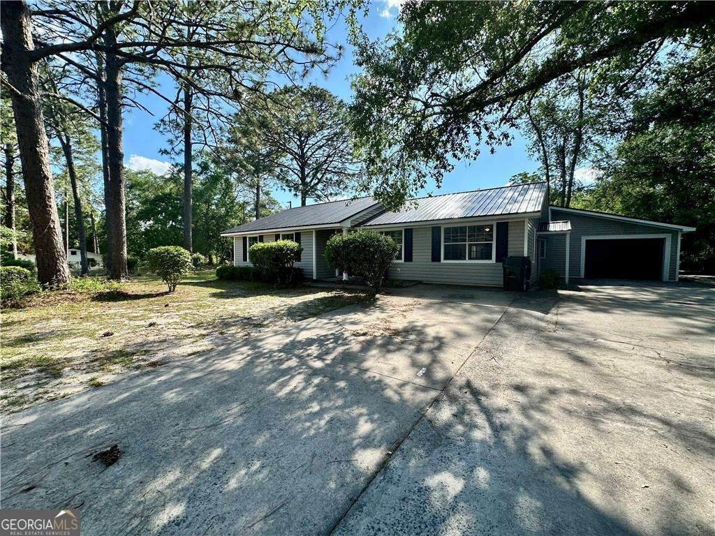 1301 Riverside Avenue - Photo 1