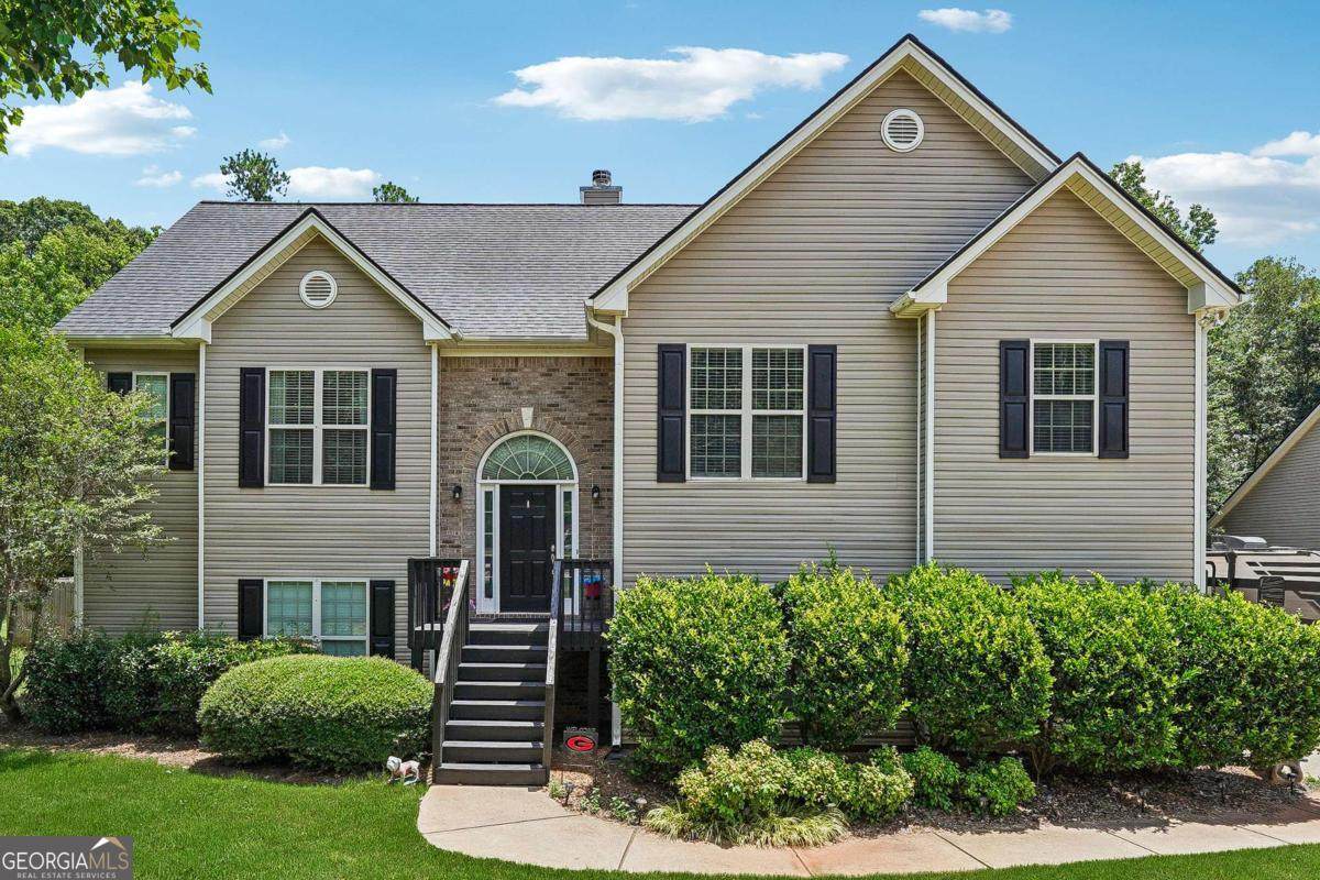 107 Laurel Oaks Lane - Photo 1