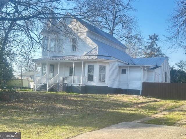 601 Wayne Street - Photo 1