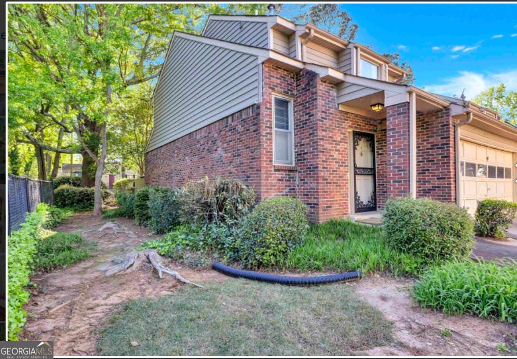 9 Belmonte Court - Photo 1