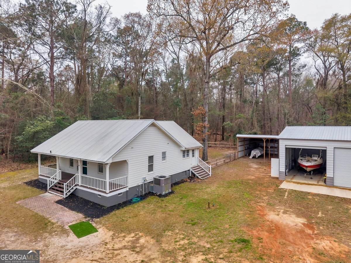 418 Flintside Drive - Photo 1