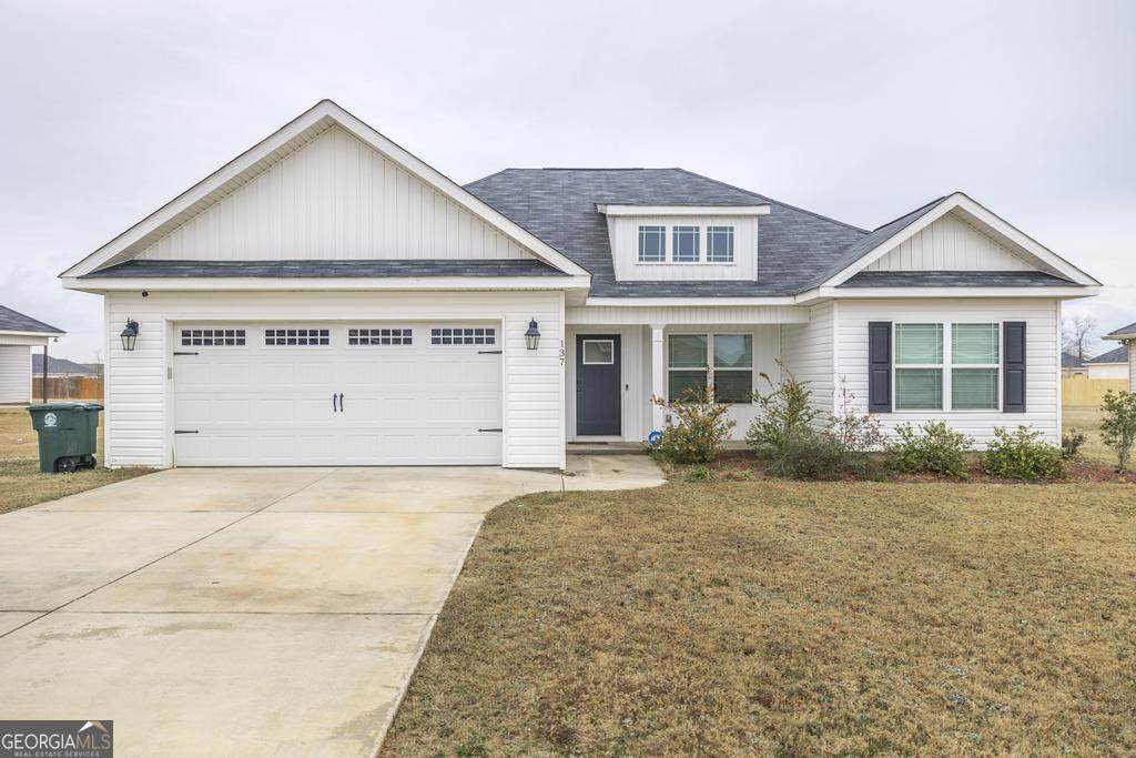 137 Sadie Heights Boulevard - Photo 1
