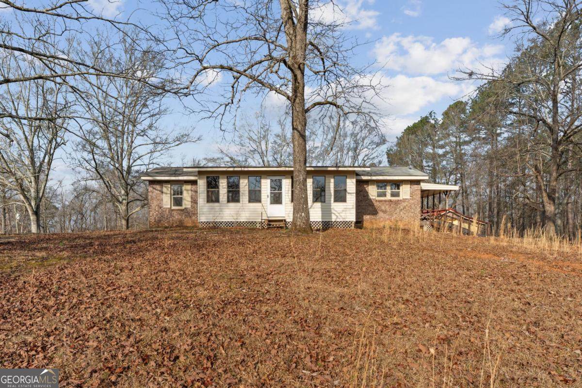 5825 Vaughn Road - Photo 1