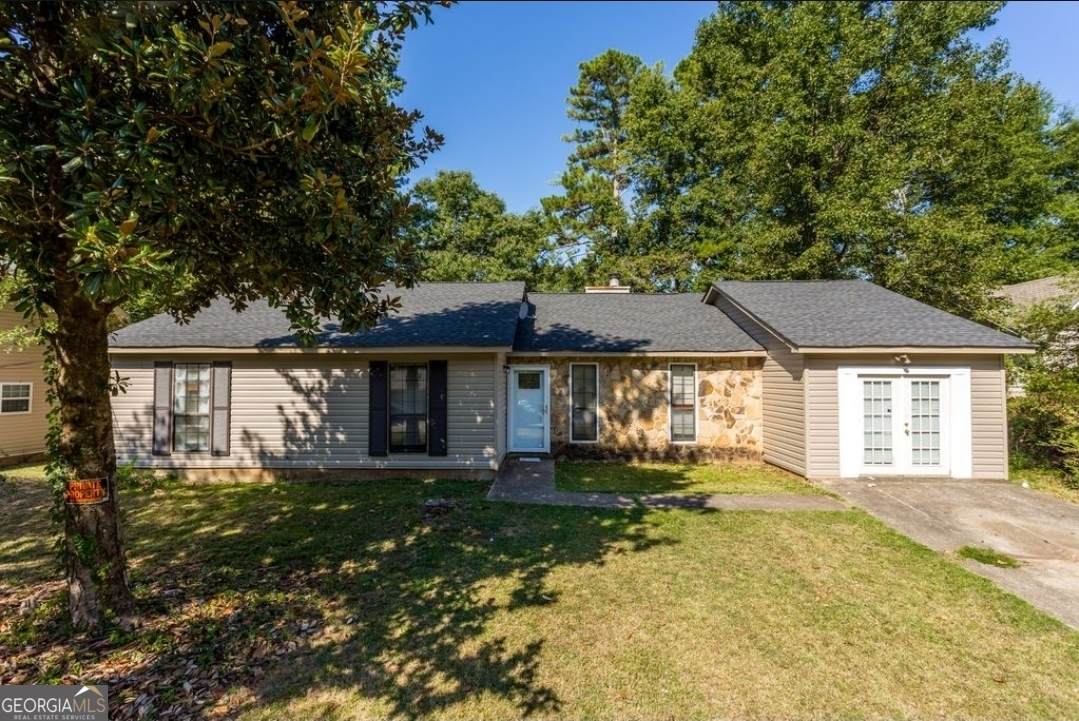 399 Sir Winston Court - Photo 1
