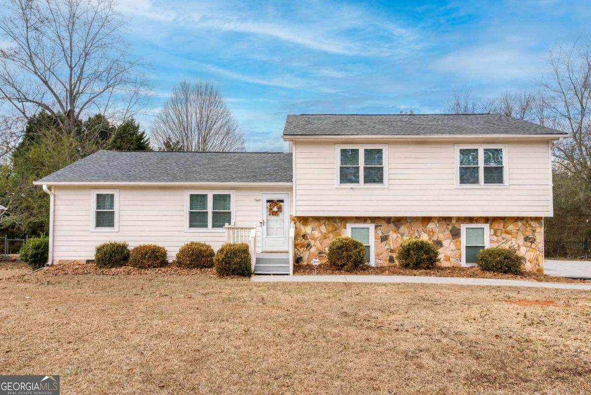 1426 Raintree Drive - Photo 1