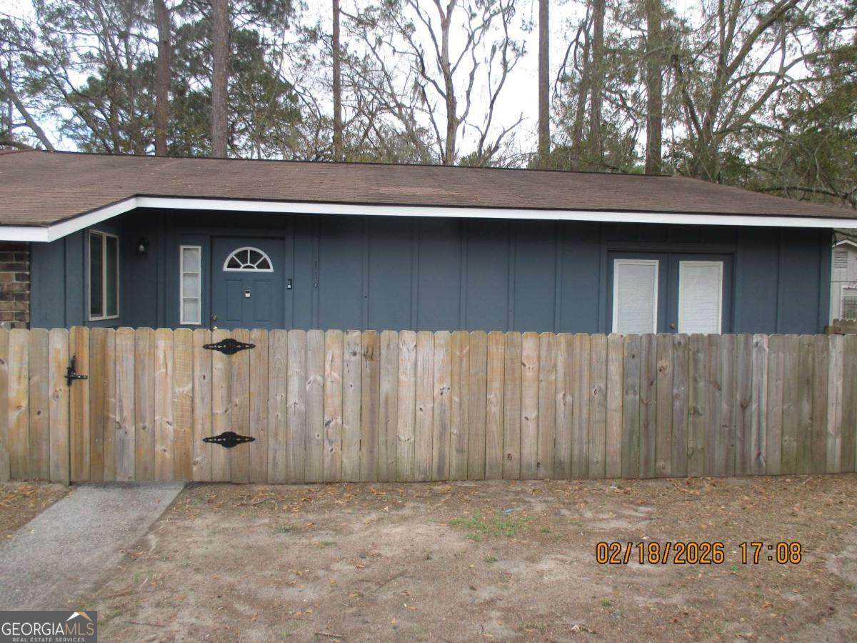 119 Cherokee Circle - Photo 1