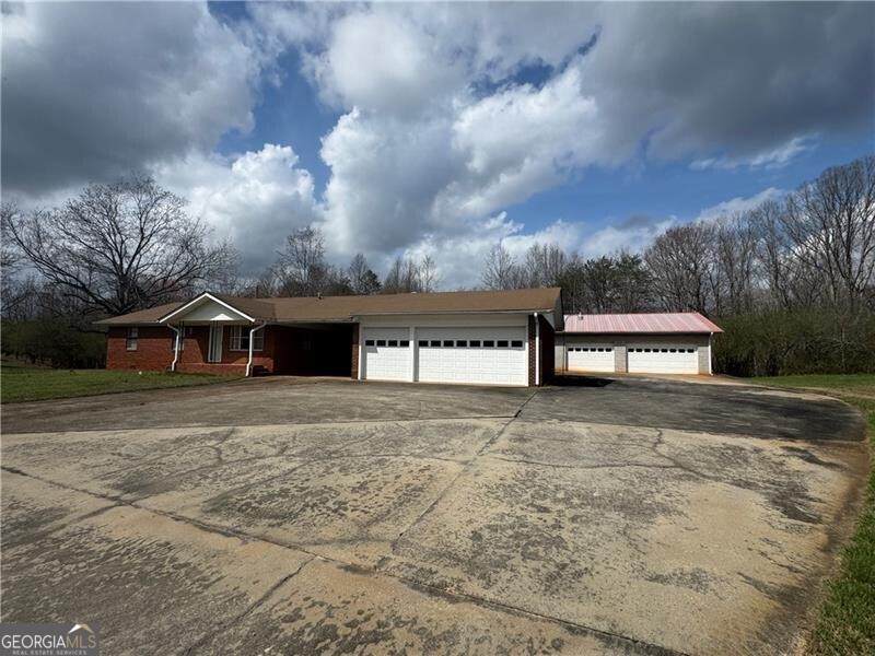 4541 Cavender Creek Road - Photo 1