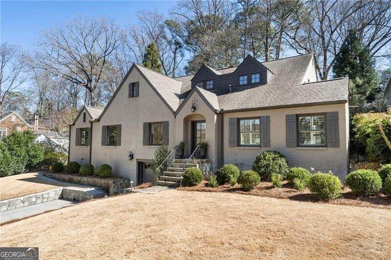 712 Gladstone Road - Photo 1